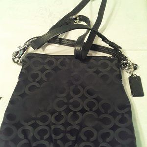 NEW BLACK COACH CROSSBODY/SHOULDER BAG WITH COACH TAG